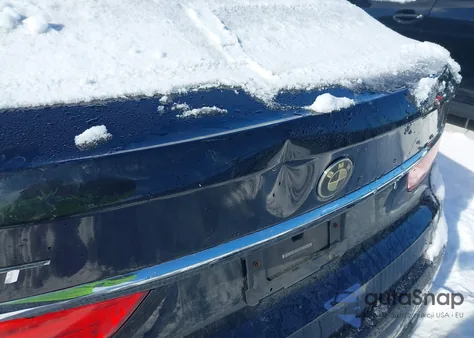 2011 BMW 535I Gran Turismo xDrive z USA, uszkodzony, nr VIN WBASP2C50BC337130